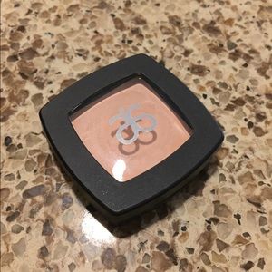 Arbonne concealer
